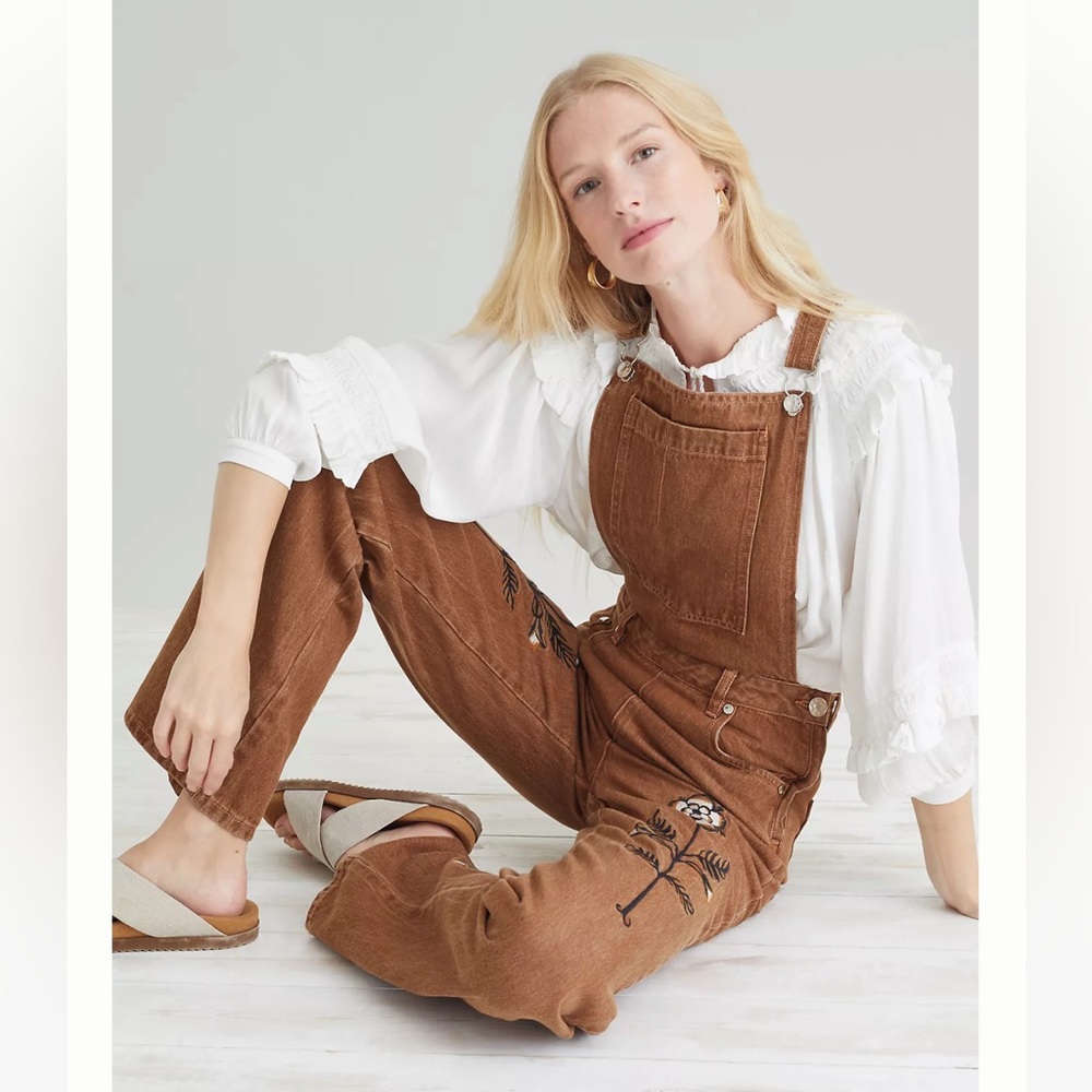 Meadows Tudor overall for Anthropologie size 6